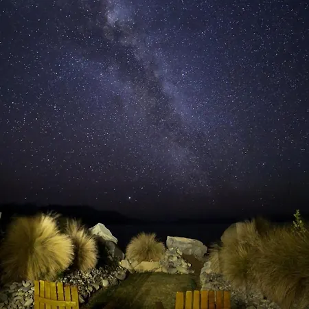 Lakestone Lodge Pukaki Exterior photo